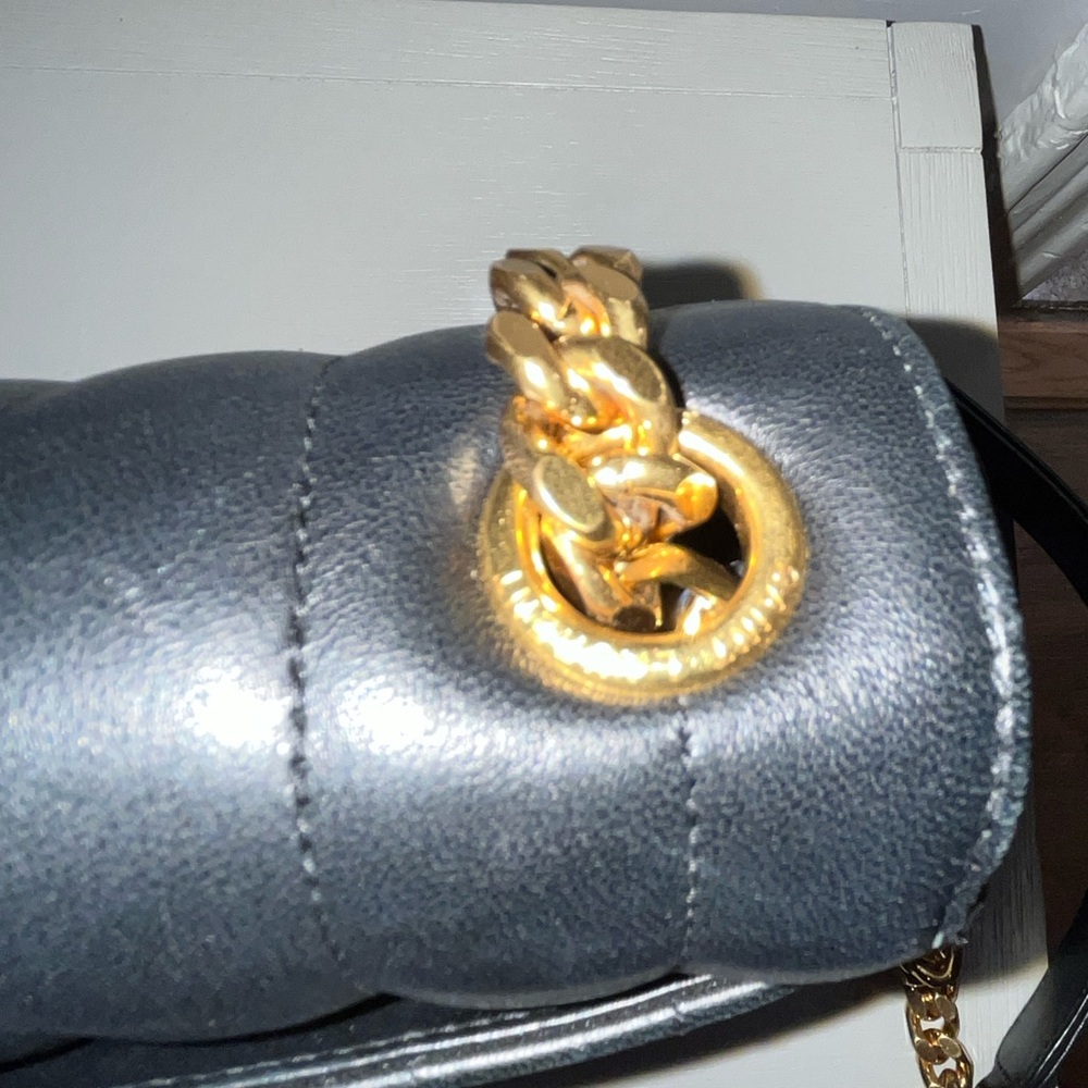 YSL Vicky large leather crossbody bag - Picture 6 of 8